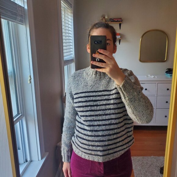 McConnell Irish Sweater - Picture 4 of 12